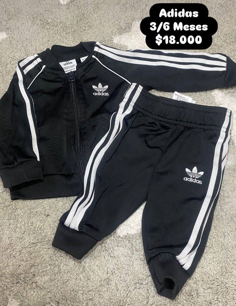 Ropa y Calzado de Bebé en Excelente Estado