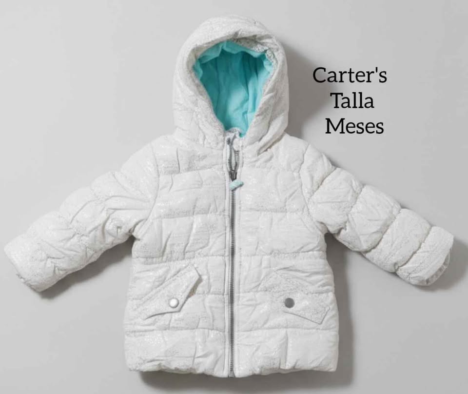 Ropa usada: parkas de marca, de primera sin detalle. Más de 30 modelos y tallas.